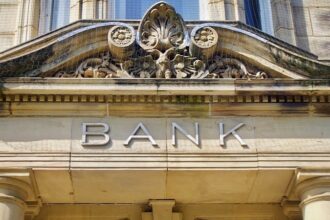 What is the difference between banks and savings and loan associations?